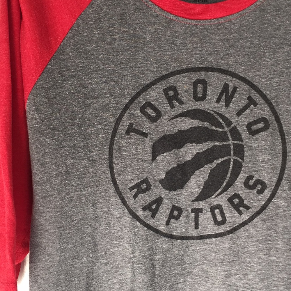 toronto raptors long sleeve